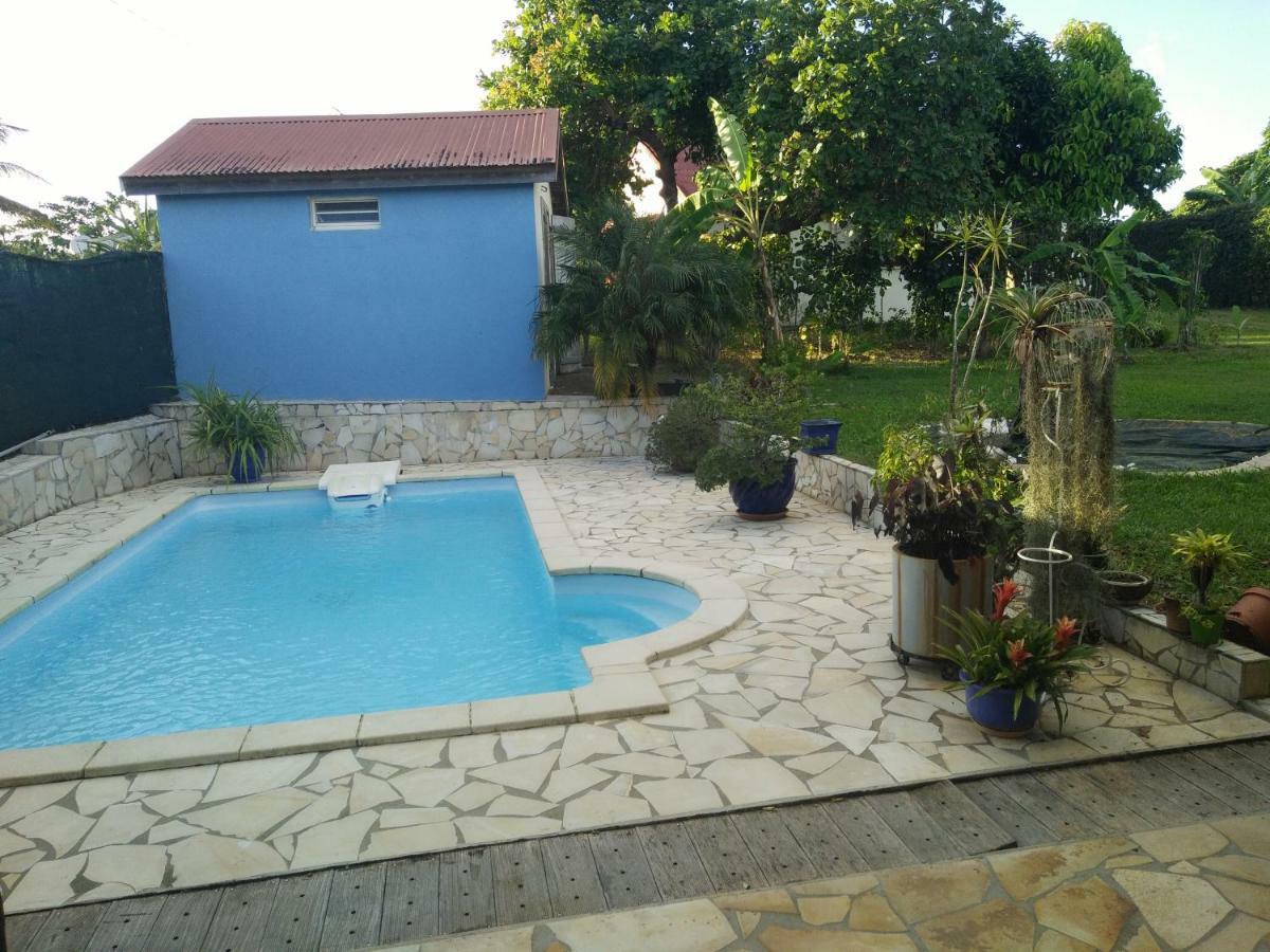Appartamento Ti Cajou Baie-Mahault Esterno foto